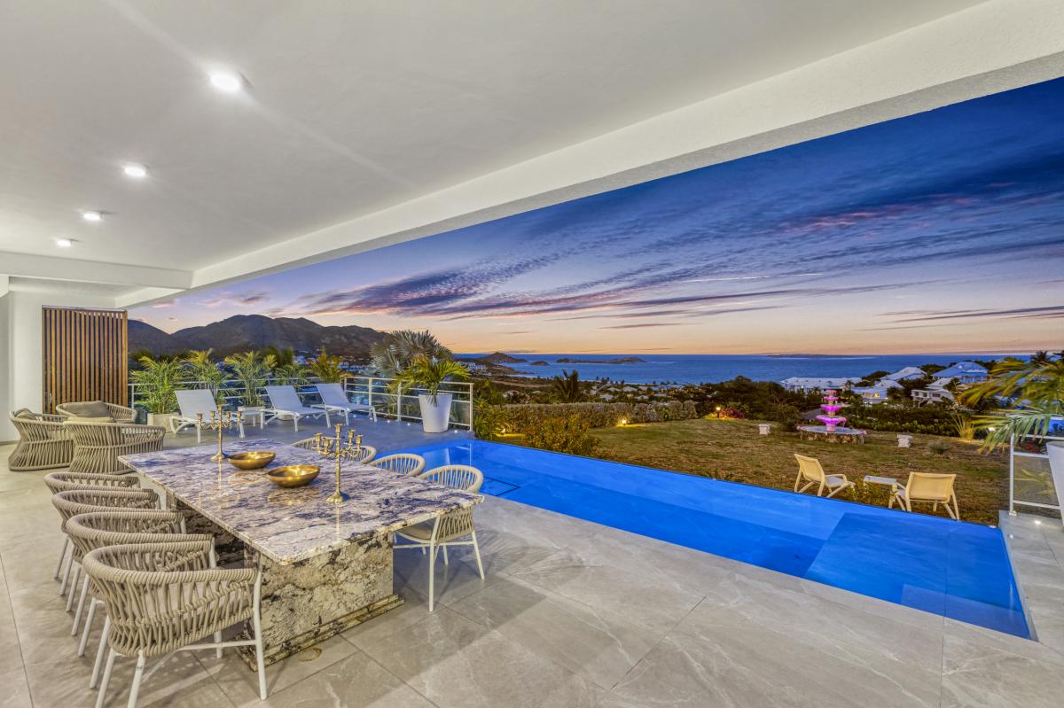 37 Location villa Baie Orientale Saint Martin_de nuit